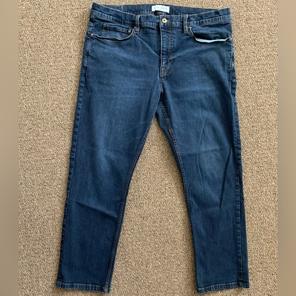 Comfort stretch tailored fit denim